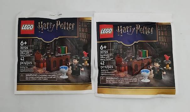 LOT OF 2!! LEGO Harry Potter Dumbledore's Office with Harry Potter 30724