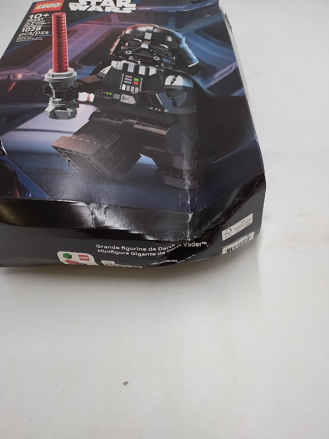 LEGO Star Wars Up-Scaled Darth Vader Minifigure 75461 SEE DETAILS
