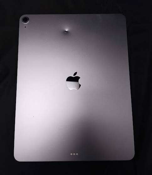 Apple iPad Air (M3) 13 inch Wi-Fi 128GB - Space Gray -PRE-OWNED SEE DETAILS