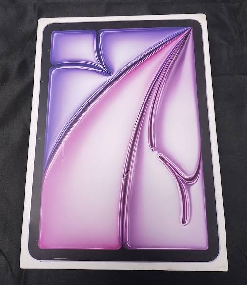 Apple 11-inch iPad Air (M3) Wi-Fi 128GB - Purple **PRE OWNED**