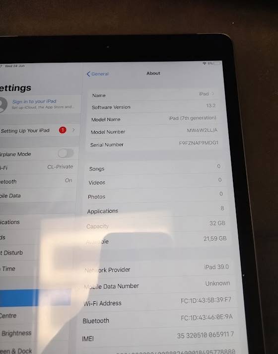 Apple Ipad (7th Gen) 32 GB - Space Gray **OPEN BOX**