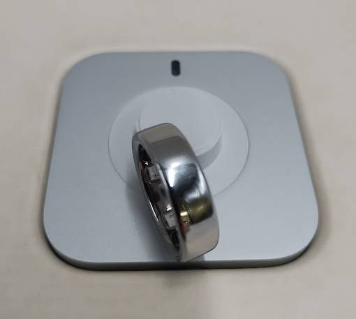 Oura Ring 5 Silver - Size 7 **PRE OWNED**