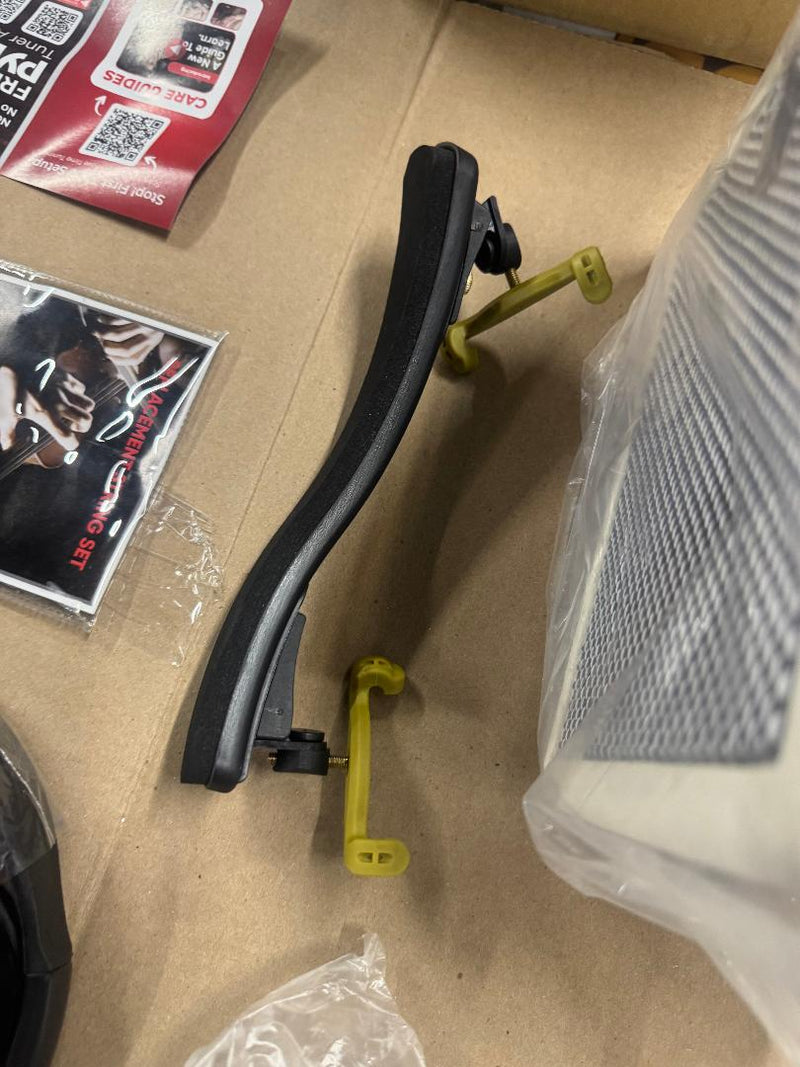 Pyle Full Size Electric Violin SEE DETAILS (LOCAL PICKUP ONLY)