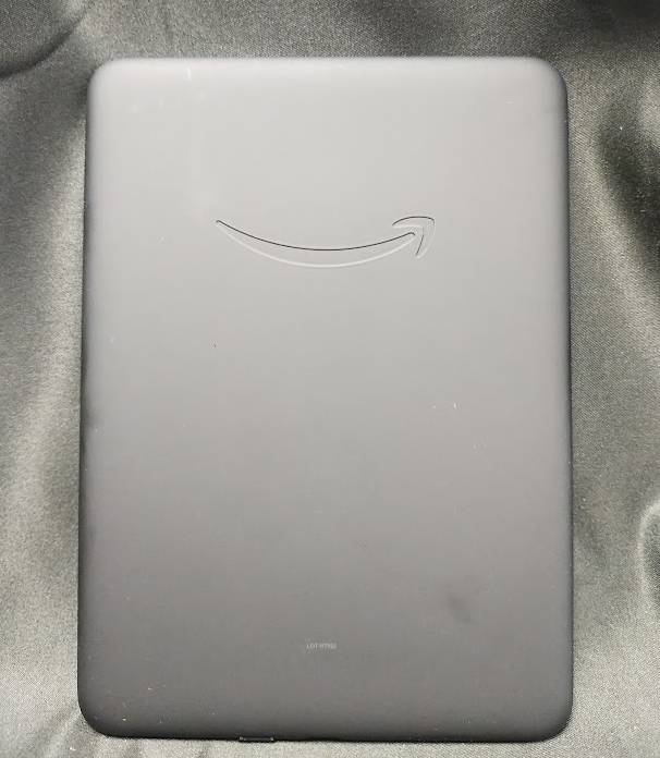 Amazon Kindle Paperwhite (2024) - Black 16GB **PRE OWNED**