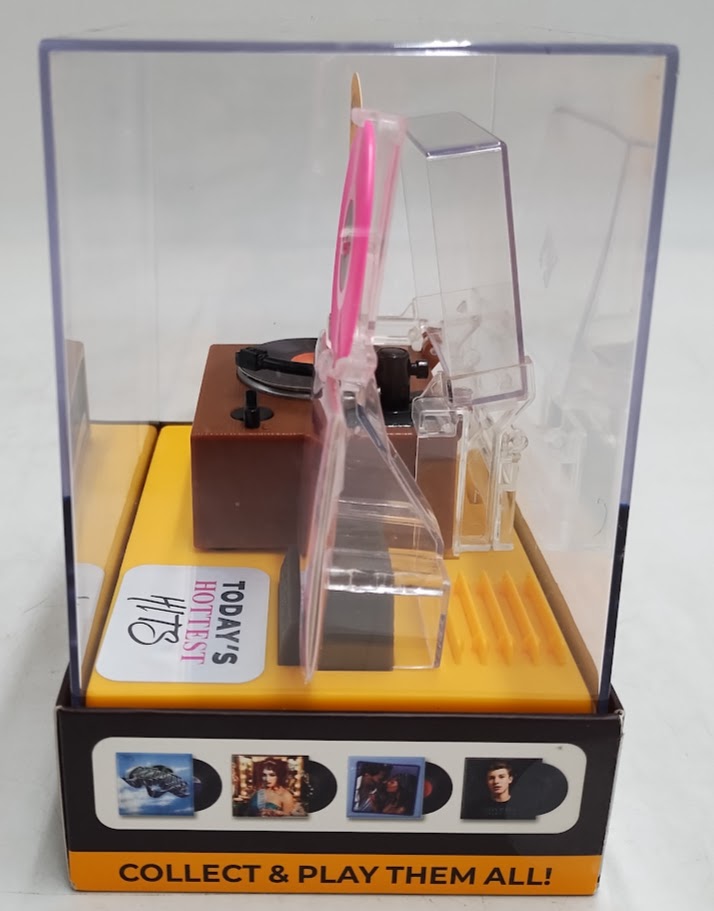 Mini Brands Really Works Vinyl Playset Series 1