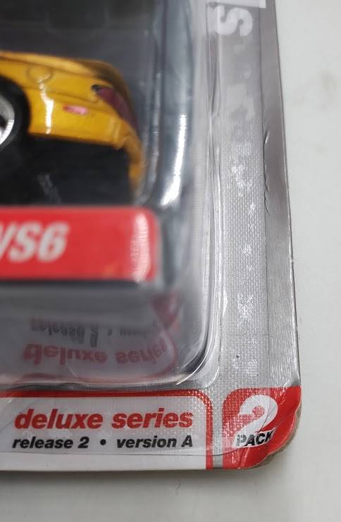 Auto World Deluxe 1997 Firebird&1992 Firebird Formula Toy 1:64 SEE DETAILS