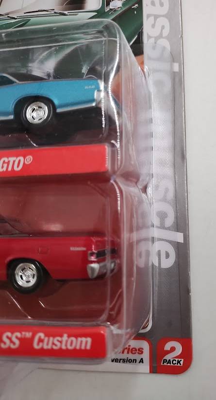 Auto World Deluxe 1967 Chevy El Camino SS&1966 Pontiac GTO 1:64 2pk SEE DETAILS