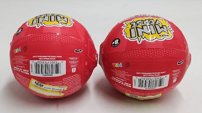 LOT OF 2!!! MGA's Miniverse Make it Mini Hello Kitty and Friends Series 3