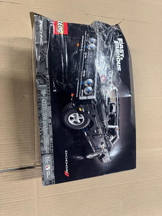 LEGO Technic Fast and Furious Dodge Charger R/T Car 42231 SEE DETAILS