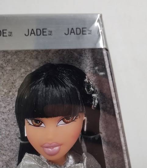 Bratz 9.5" Charmz Doll - Jade SEE DETAILS