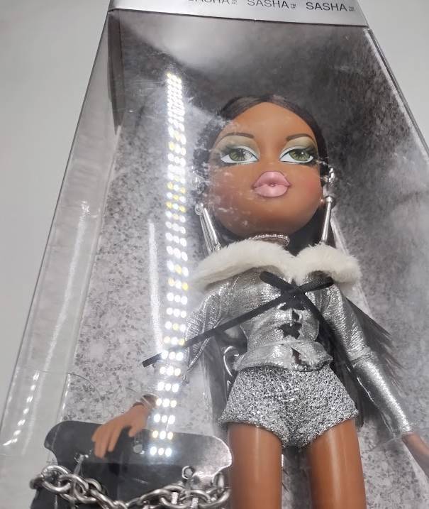 Bratz 9.5" Charmz Doll - Sasha SEE DETAILS