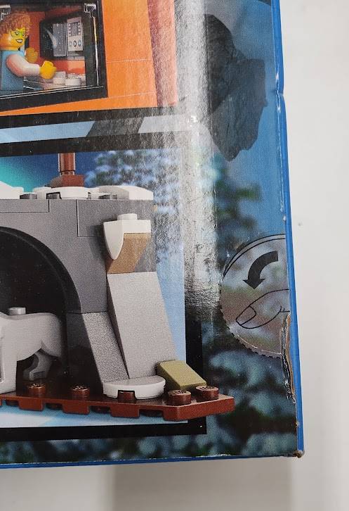 LEGO City Arctic Explorer Science Lab Truck 60471 SEE DETAILS