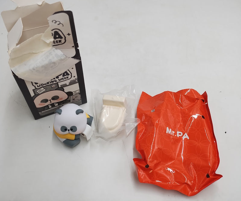 Mr. Pa Working Week Series Figurine Desk ToyCollectible wednesday SEE DETAILS