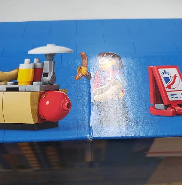 Lego City Yellow Delivery Truck Playset 60440 SEE DETAILS