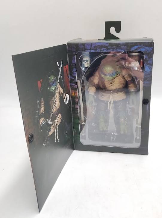 Universal Monsters x Teenage Mutant Ninja -Leonardo as The Hunchback SEE DETAILS