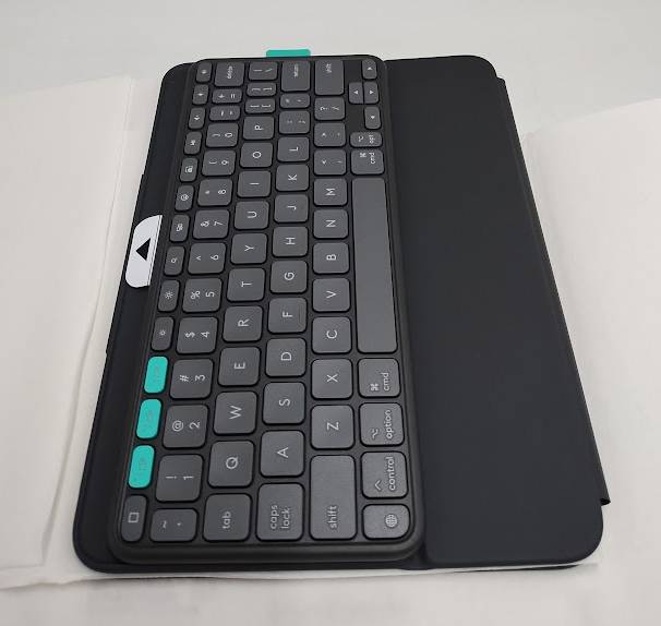 Logitech 11" Flip Folio for iPad Pro and Air **BRAND NEW, OPEN BOX**
