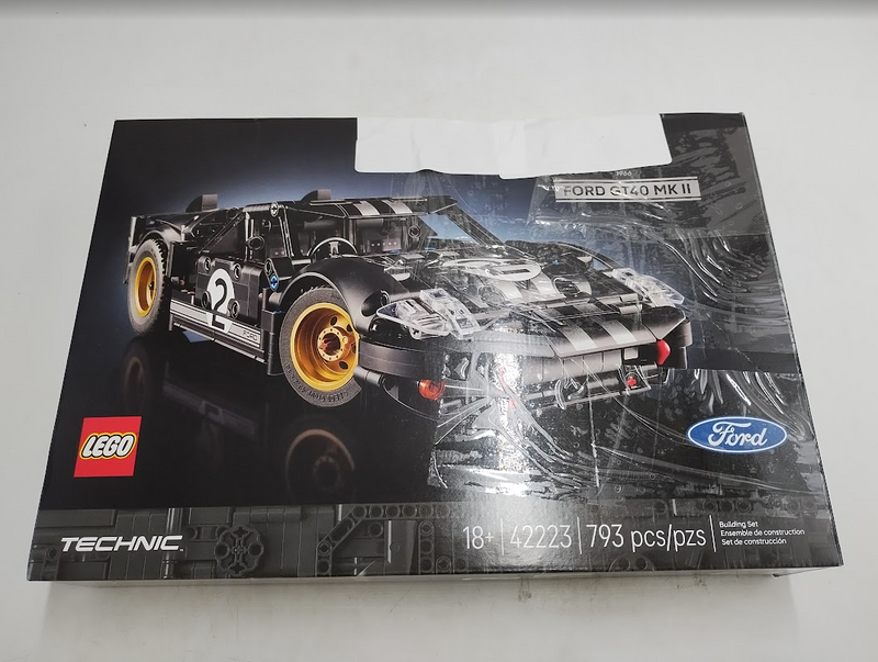 LEGO Technic 1966 Ford GT40 MKII Race Car 42223 SEE DETAILS