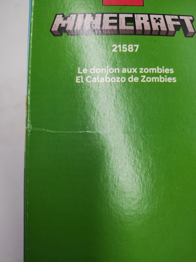 LEGO Minecraft Zombie Dungeon Building Toy 21587 SEE DETAILS