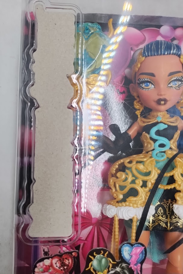 Monster High Scary Sweet Birthday Cleo De Nile Doll in Party Dress SEE DETAILS