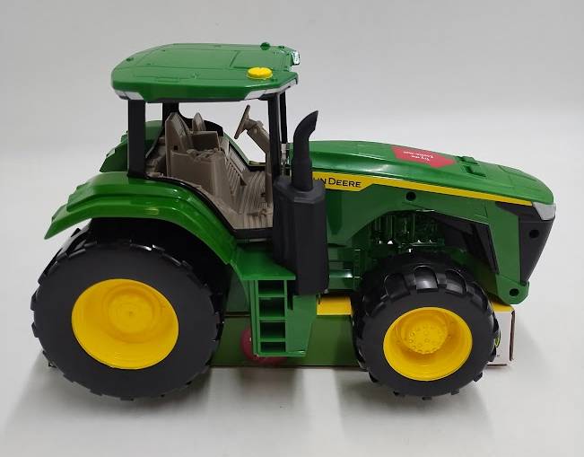 John Deere Lights and Sounds Tractor Toy Vehicle
