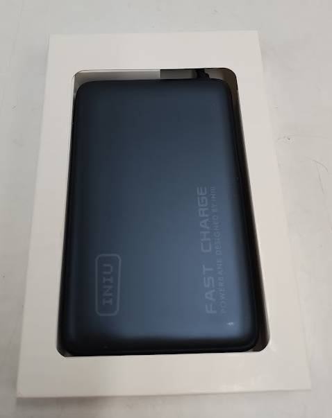 INIU Pocket Power 45W Fast Charging 10000mAh Power Bank **BRAND NEW, OPEN BOX**