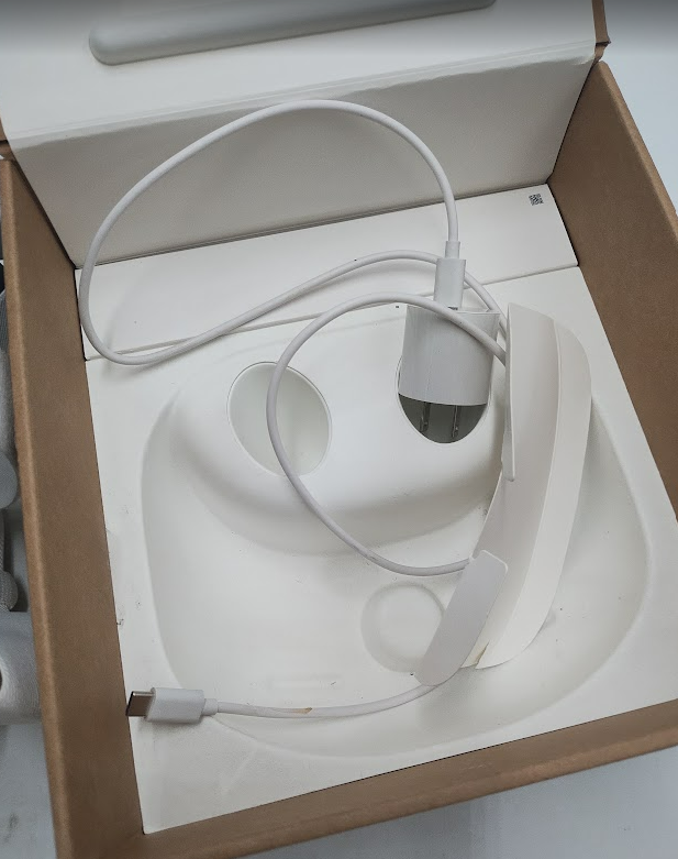Meta Quest 3 Mixed Reality Headset SEE DETAILS PARTS ONLY