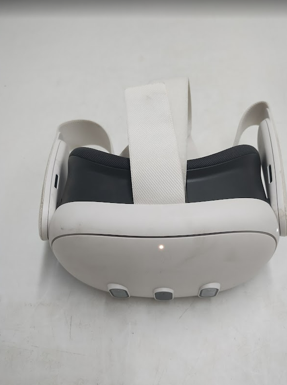 Meta Quest 3 Mixed Reality Headset SEE DETAILS PARTS ONLY