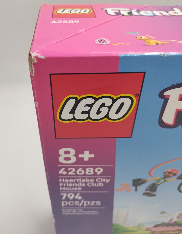 LEGO Friends Heartlake City Friends Club House 42689 SEE DETAILS