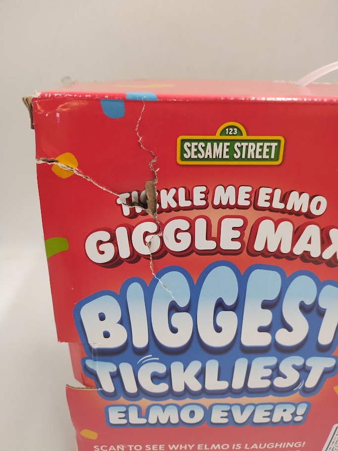 Sesame Street Tickle Me Elmo Giggle Max Interactive Plush Toy SEE DETAILS