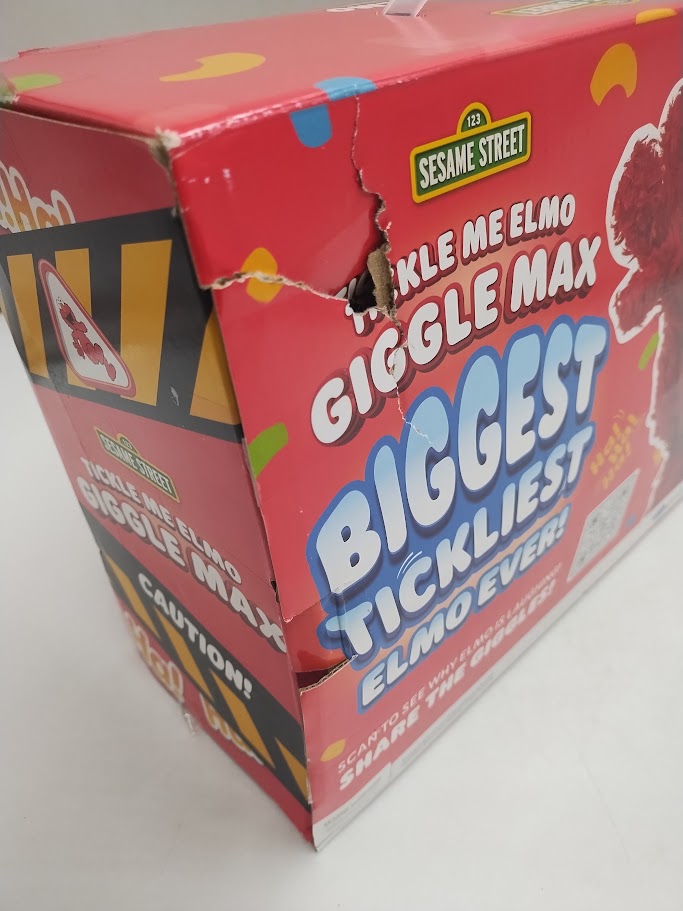 Sesame Street Tickle Me Elmo Giggle Max Interactive Plush Toy SEE DETAILS