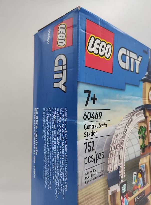 LEGO City Central Train Station Building Toy 60469 SEE DETAILS