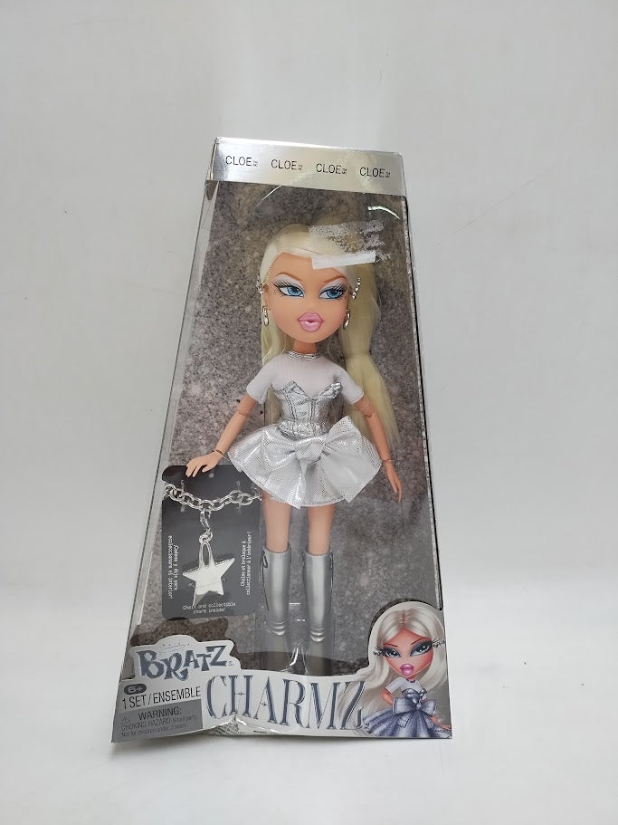 Bratz 9.5" Charmz Doll - Cloe SEE DETAILS