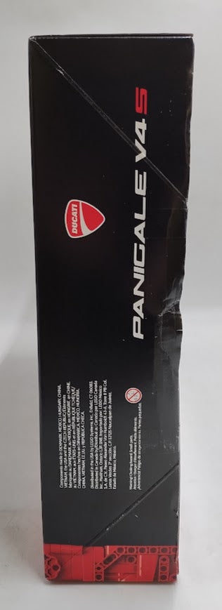 LEGO Technic Ducati Panigale V4 S Motorcycle Model Set 42202 SEE DETAILS (LOCAL PICKUP ONLY)