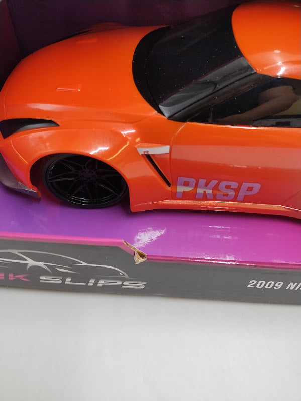 Jada Pink Slips RC 2009 Nissan Skyline GTR R35 - 1:16 Scale