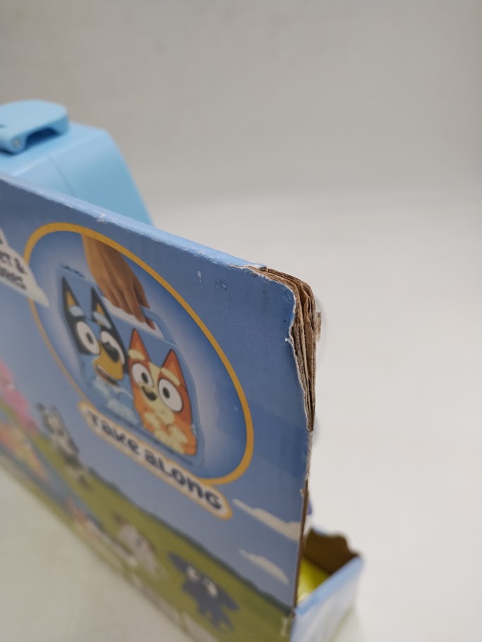 Bluey Play & Go Collector Case with Figures (Target Exclusive) SEE DETAILS
