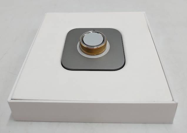 Oura Ring 4 Gold - Size 7 **PRE OWNED**