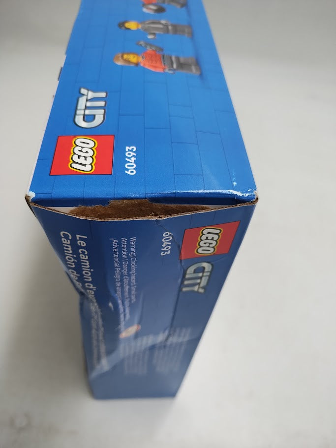 LEGO City F1 Display Truck with Audi F1 Race Car 60493 SEE DETAILS