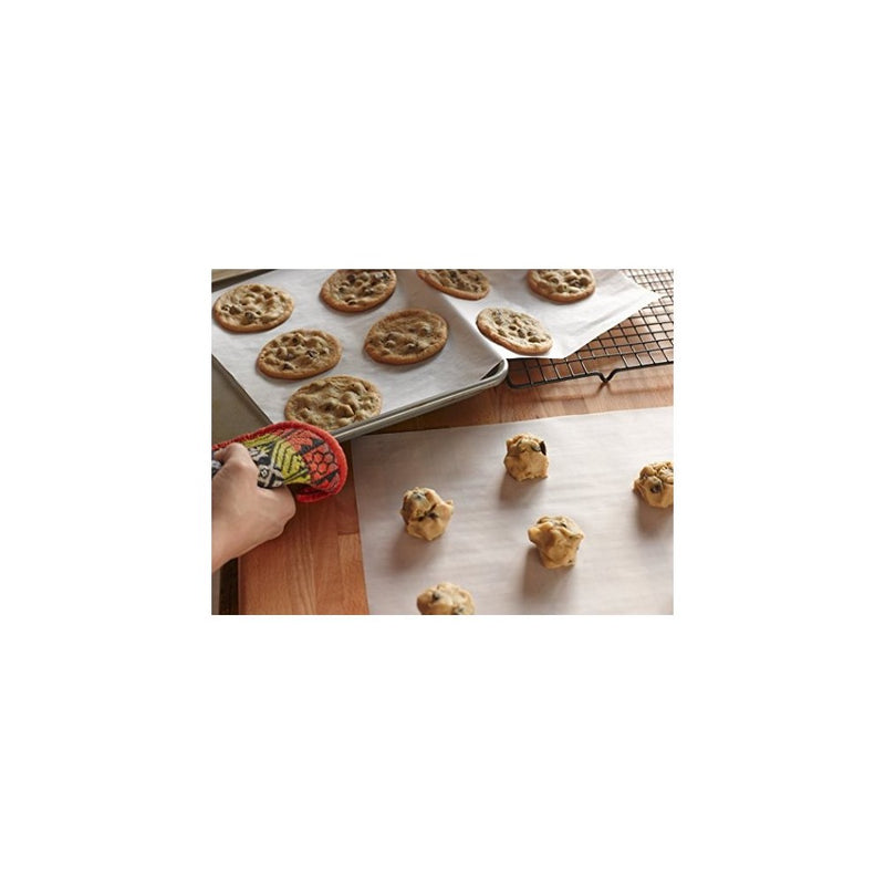 Reynolds Kitchens Cookie Baking Sheets - 25ct/1.33 sq ft