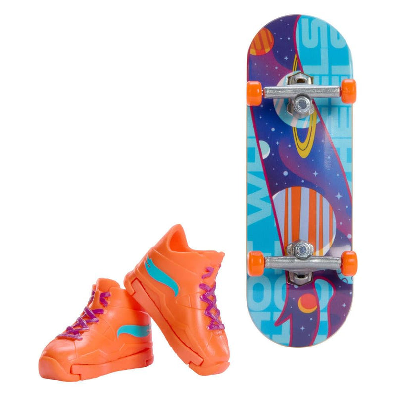 Hot Wheels, Skateboard, Gimme Space™ Skateboard With Tennis, Toys For Kids, Age 5 And Up, Toy, Mattel