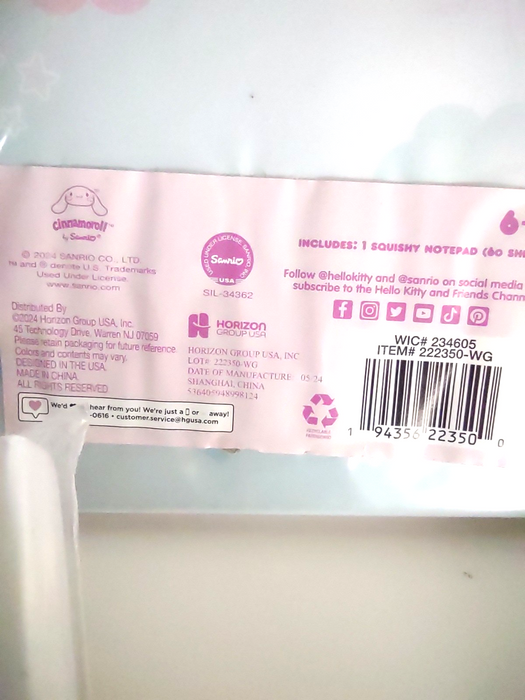Sanrio 2024 Hello Kitty & Cinnamoroll Squishy Notepads *Sealed
