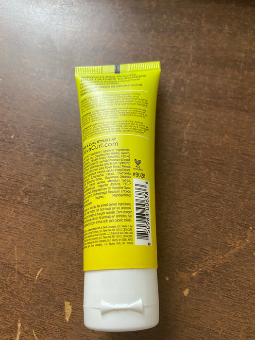 DevaCurl Low-Poo Delight Weightless Waves Mild Lather Cleanser 1.5 fl oz/44.3 mL