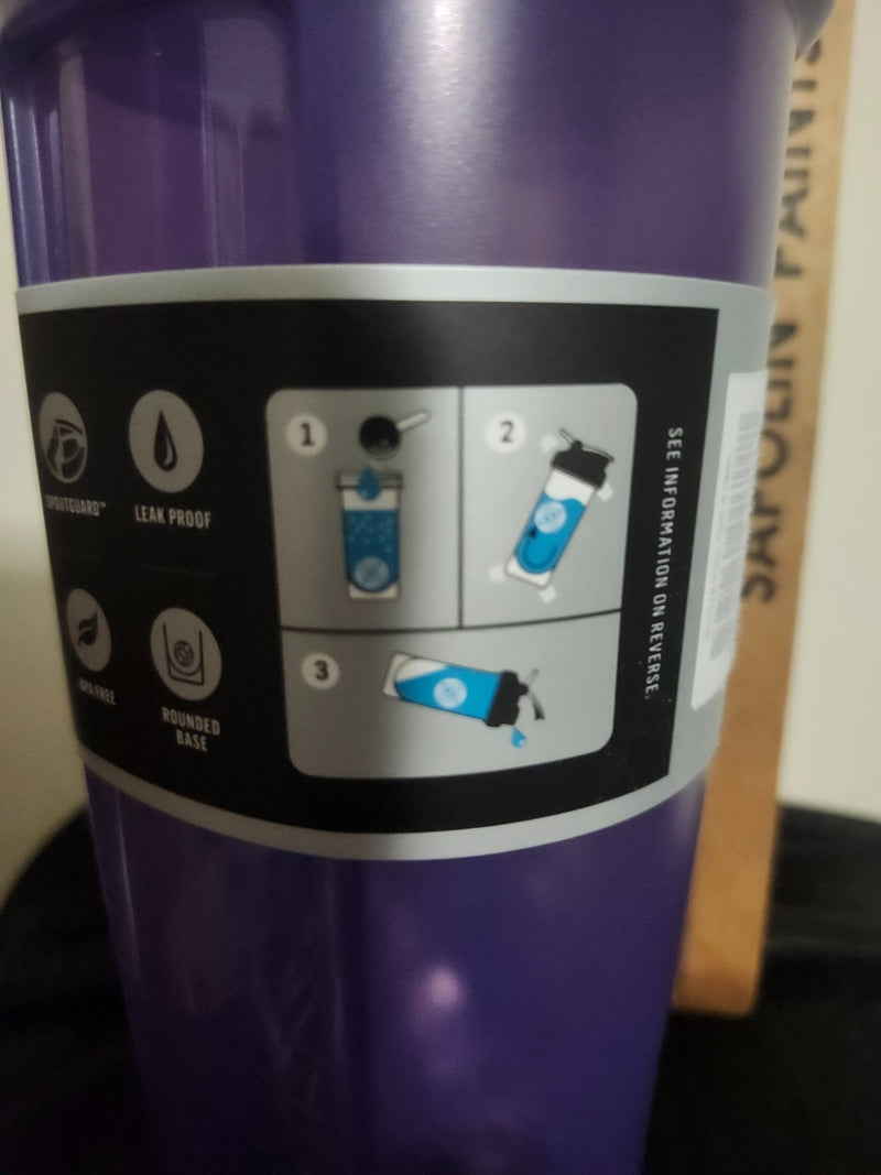 BLENDER BOTTLE CLASSIC 28 OUNCE - SPOUT GAURD, LEAK PROOF, PURPLE & DAILY SHIP (LOCAL PICKUP ONLY)