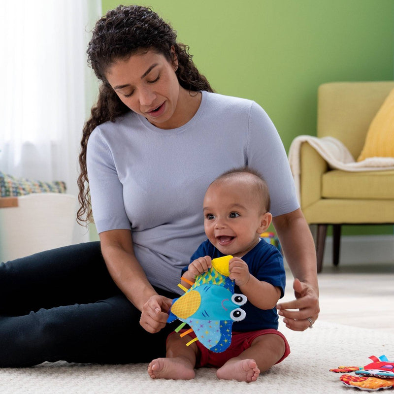 Lamaze Crinkle Blanket - Ray