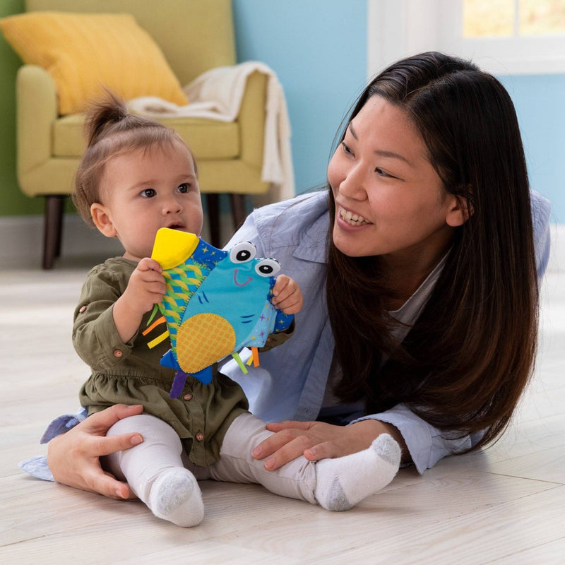Lamaze Crinkle Blanket - Ray