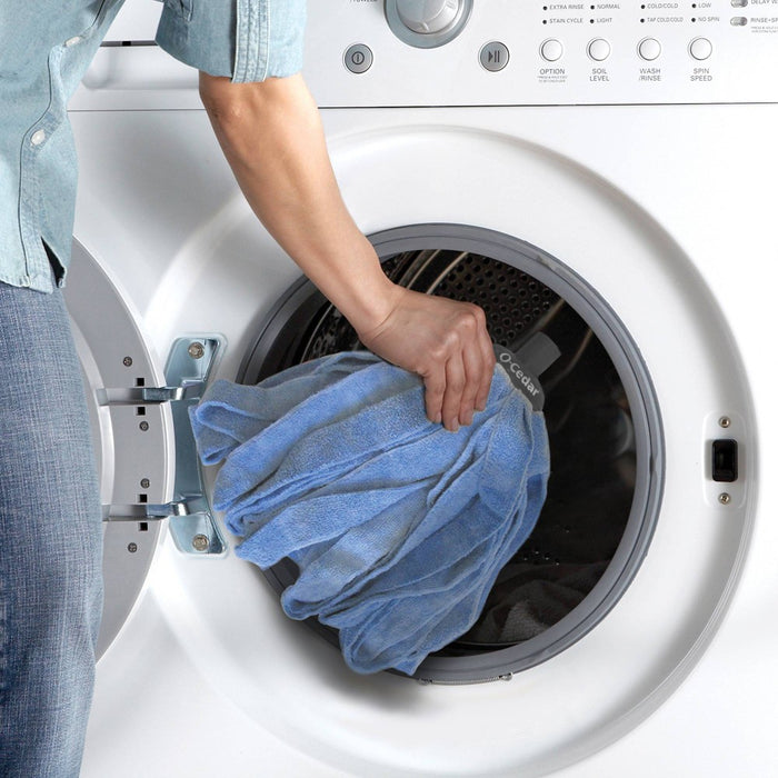 O-Cedar Microfiber Cloth Mop & QuickWring Bucket System with 1 Extra Refill*