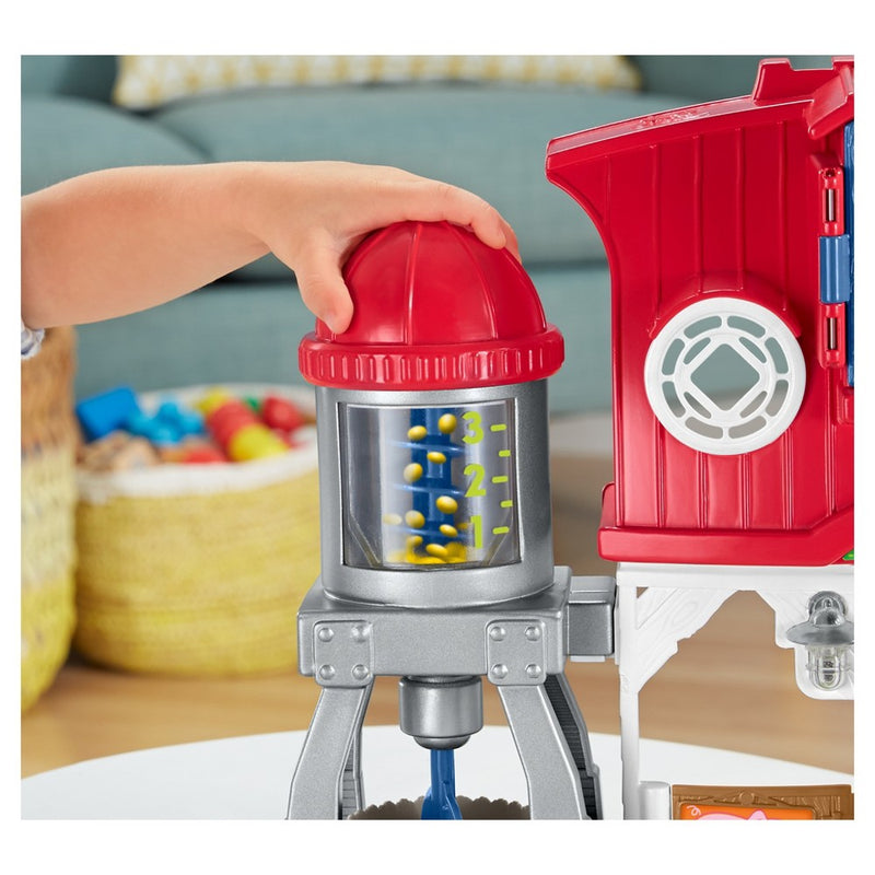 Fisher-Price Little People Caring For Animals Farm (LOCAL PICKUP ONLY)