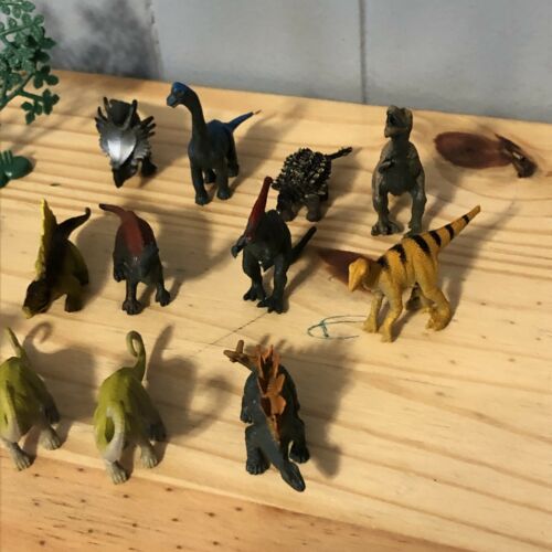 Animal Planet Dino Tube 15 Pieces