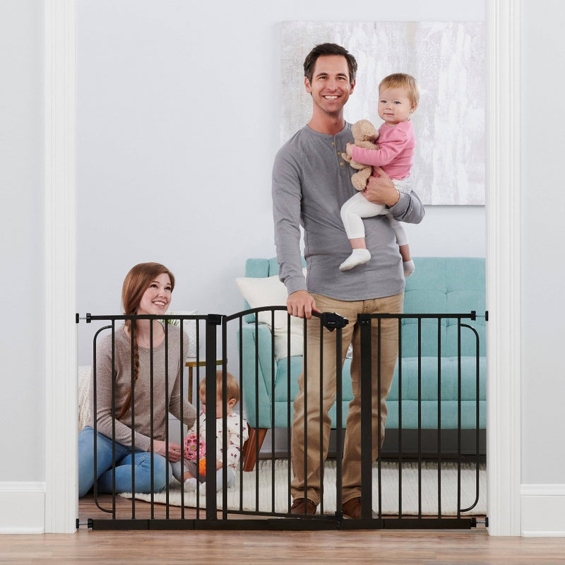Regalo Home Accents Super Wide Safety Gate (LOCAL PICKUP ONLY)