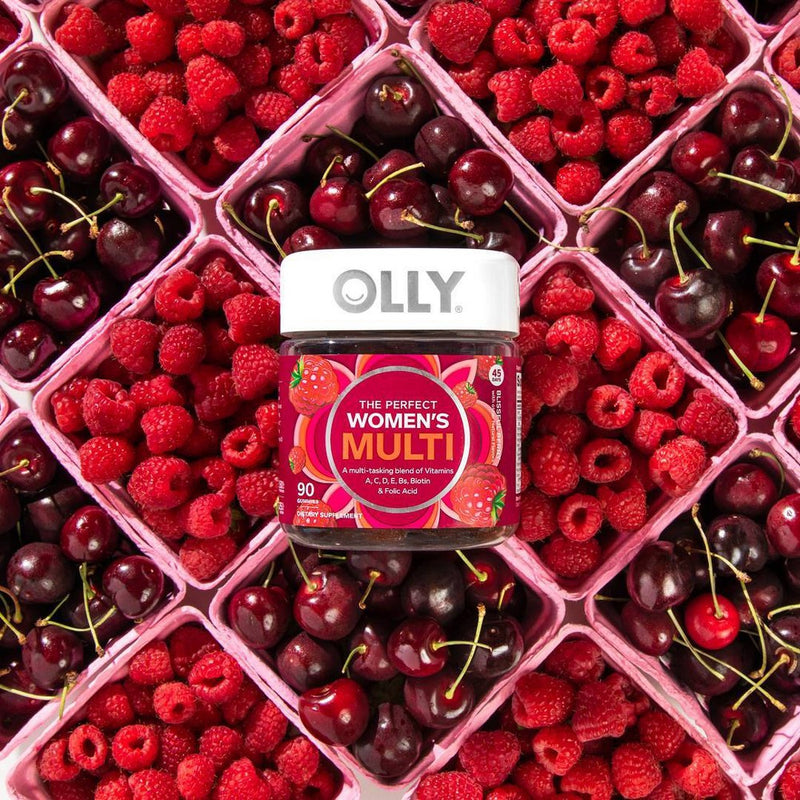 OLLY Women's Multivitamin Gummies - Berry - 90ct - EXPIRES 02/2025