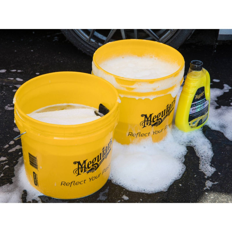 Meguiars 48ozUltimate Wash and Wax Auto Care Fluid